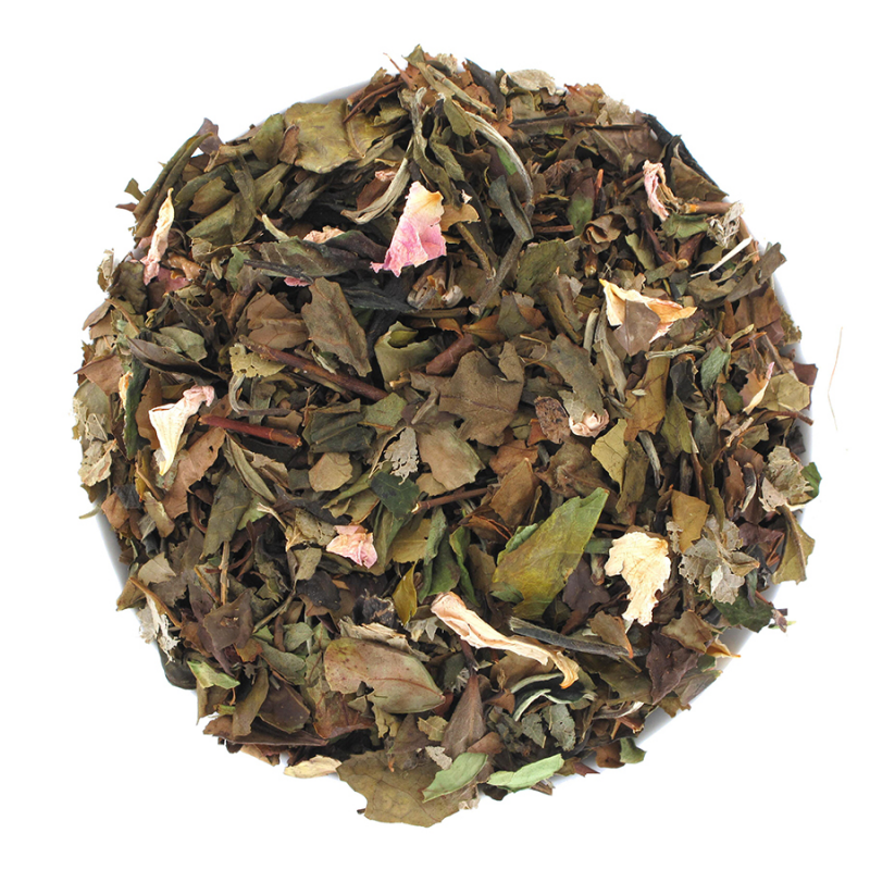 Mélange de thé blanc Paï mu tan, myrte, pétales de rose et arômes de pêche, idéal pour une pause au bureau